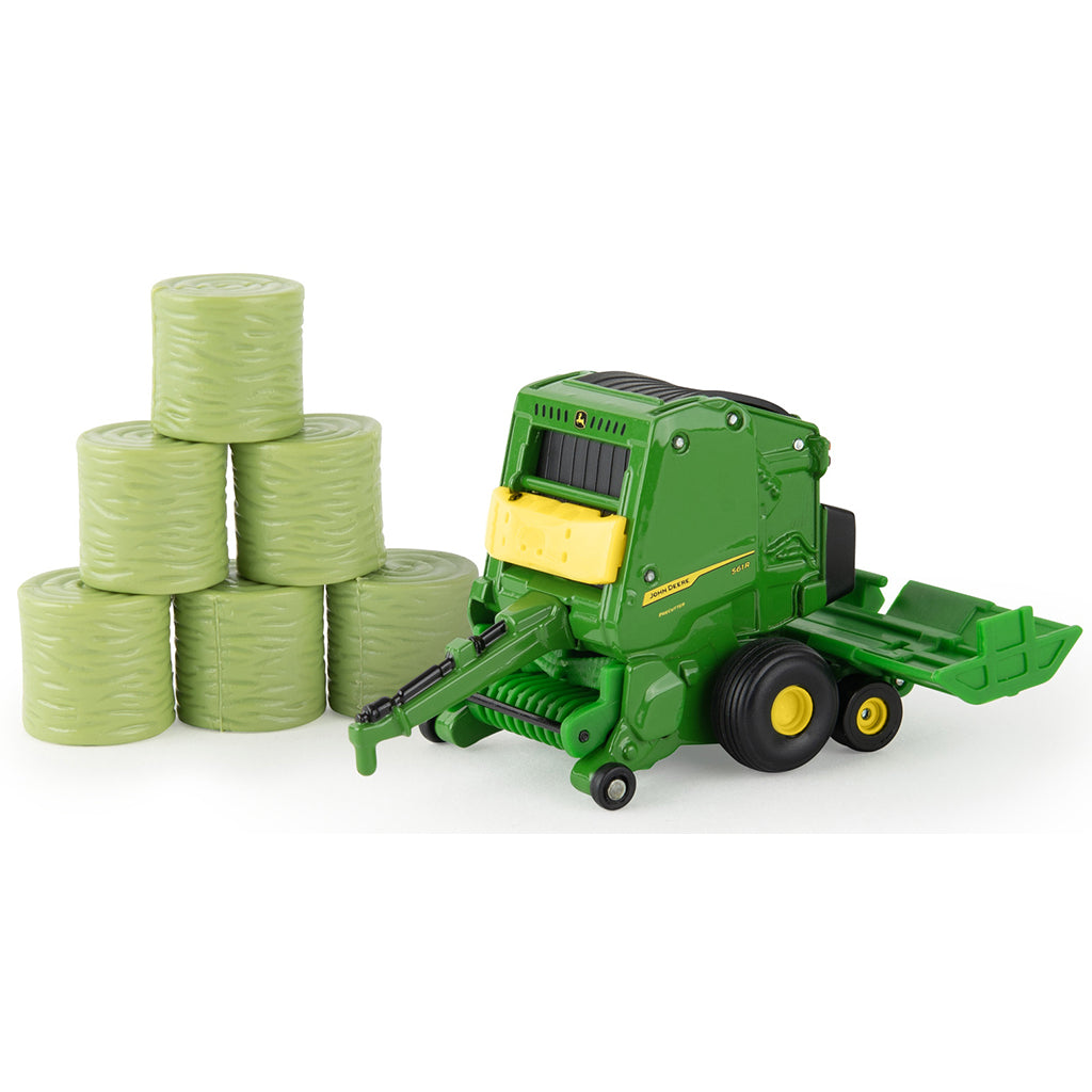 John Deere 561R Round Baler