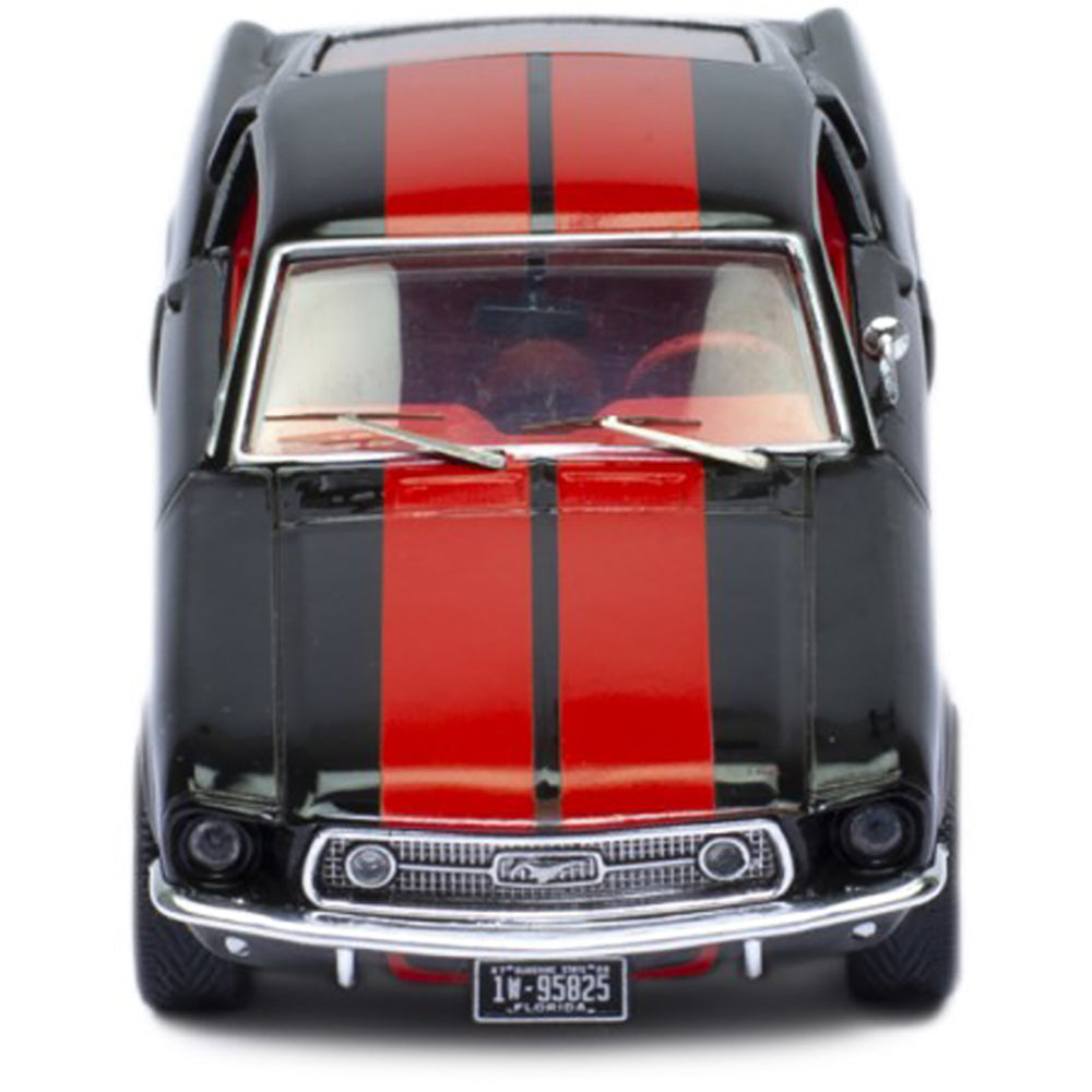 1967 Ford Mustang Fastback (Black/Red)