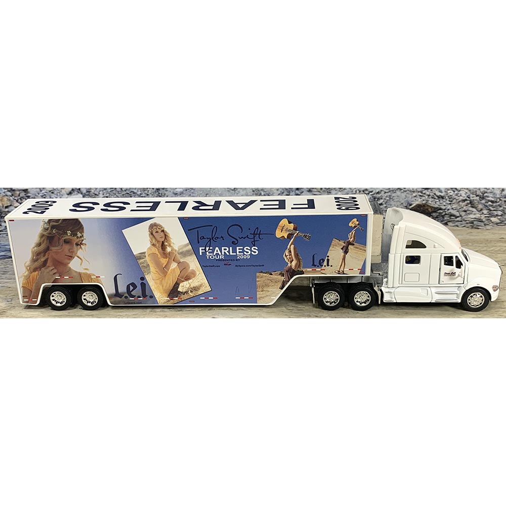 Kenworth T700 w/Moving Van Trailer "Stage Call Specialized Transportation - Taylor Swift - Fearless Tour 2009 - Version 1"