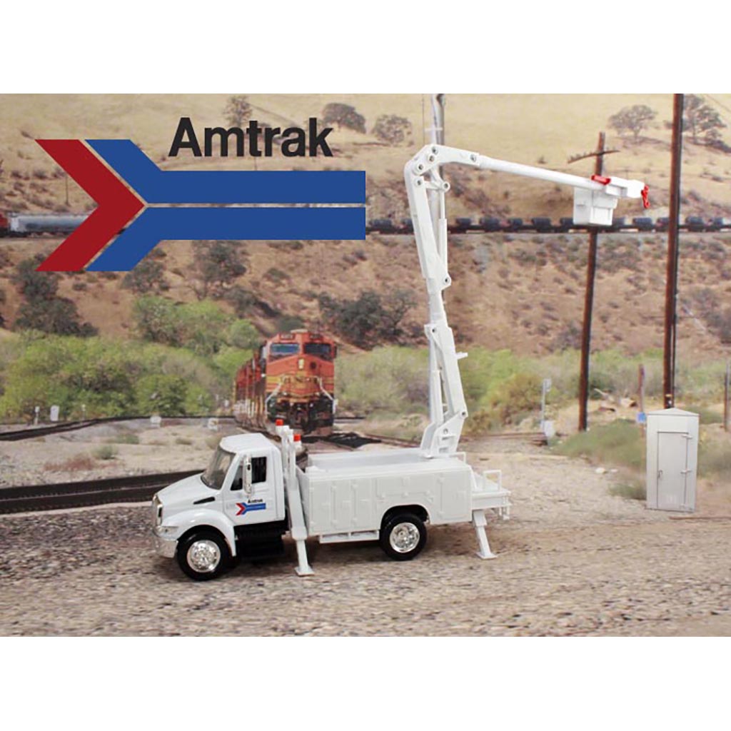 International Bucket Truck "Amtrak"