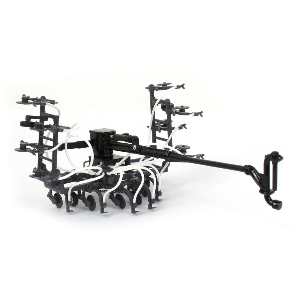 Puck Manure Dietrich Toolbar with Mounted Swingarm