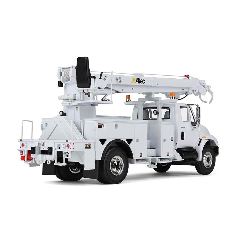 International DuraStar w/Altec Digger Derrick Body (White)