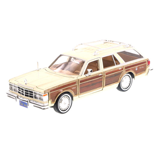 1979 Chrysler LeBaron Town & Country Station Wagon (Cashmere White)