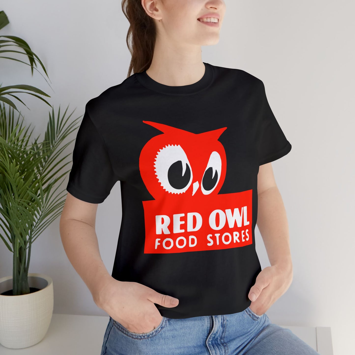 Red Owl Food Stores Logo Tee