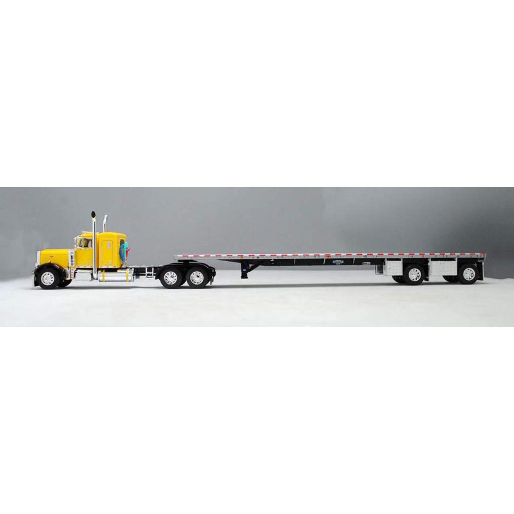 Peterbilt 379 w/53' Wilson Roadbrute Spread-Axle Flatbed Trailer (Yellow)