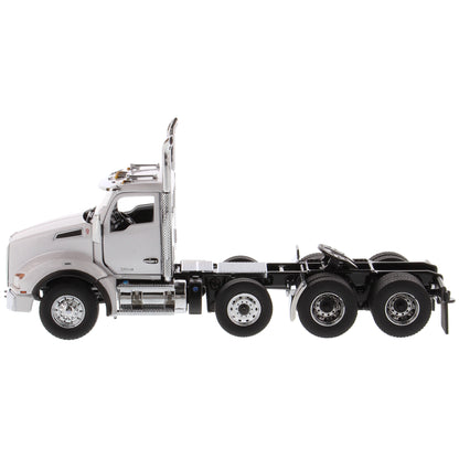 Model of a Kenworth T880 Day Cab truck on a white background