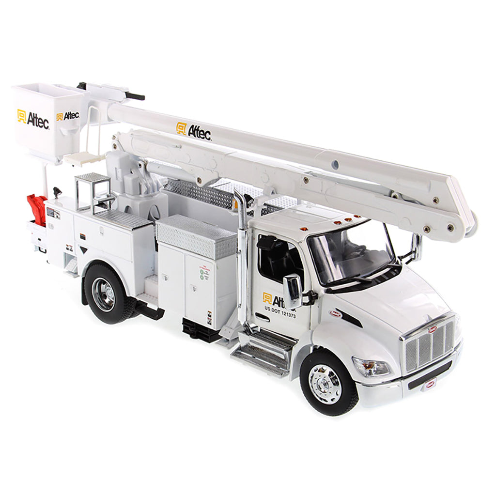 Peterbilt Model 536 w/Altec AA55 Aerial Service Truck (White)