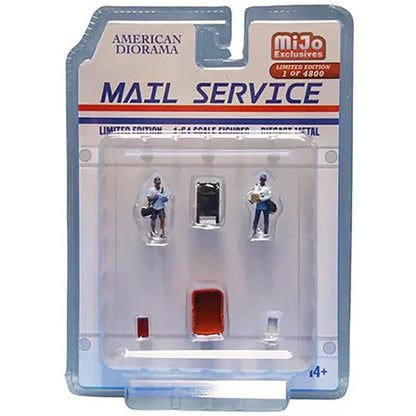 Packaged toy figures of mail service workers with 'American Diorama' branding.