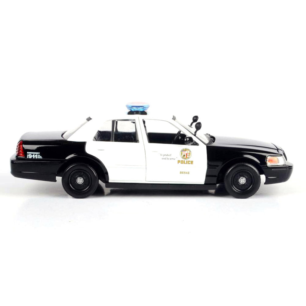 2010 Ford Crown Victoria Police "LAPD"