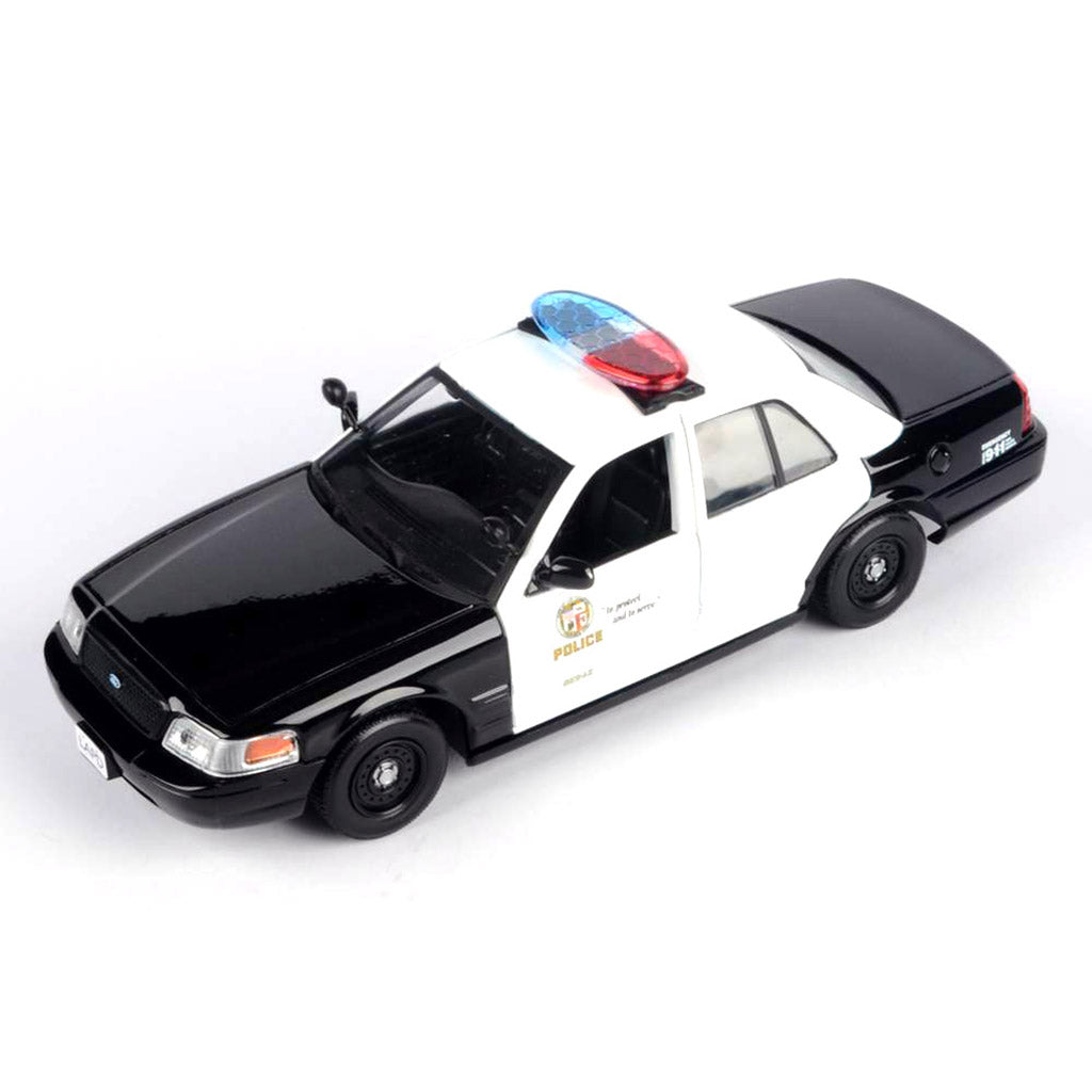 2010 Ford Crown Victoria Police "LAPD"