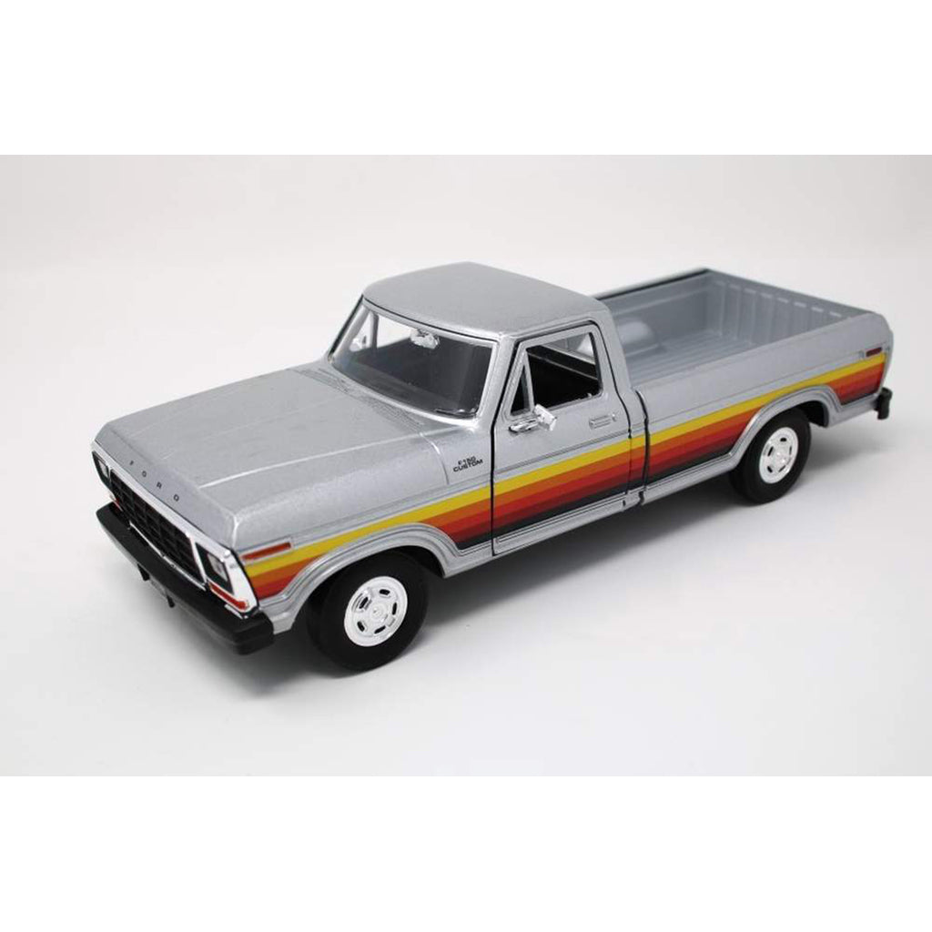 1979 Ford F-150 Custom Pickup Truck (Silver/Orange)