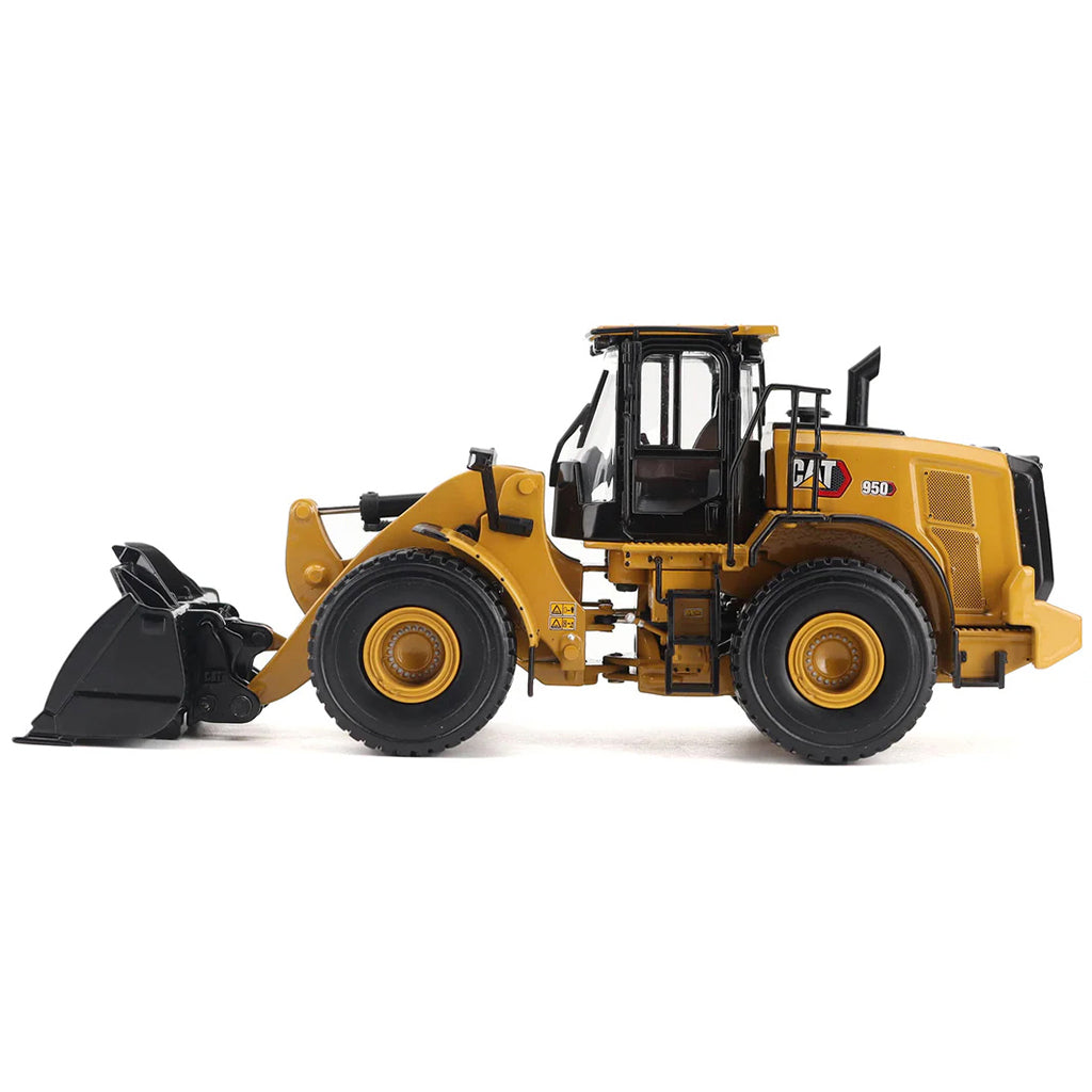 Model of a Caterpillar 950 Wheel Loader on a White Background
