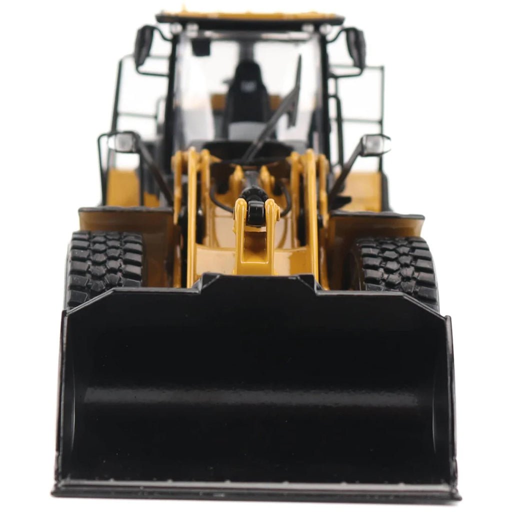 Model of a Caterpillar 950 Wheel Loader on a White Background