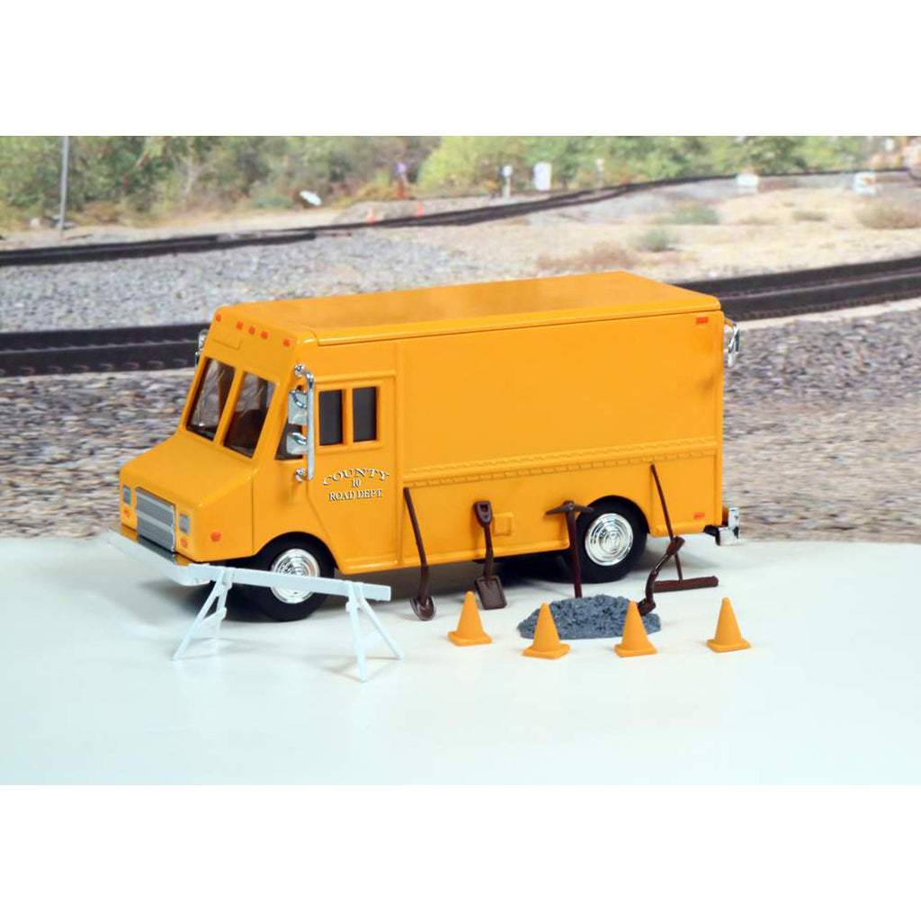 Grumman Step Van "County Road Dept." (Orange) w/Accessories