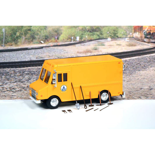 Grumman Step Van "B&O Railroad" (Orange) w/Accessories