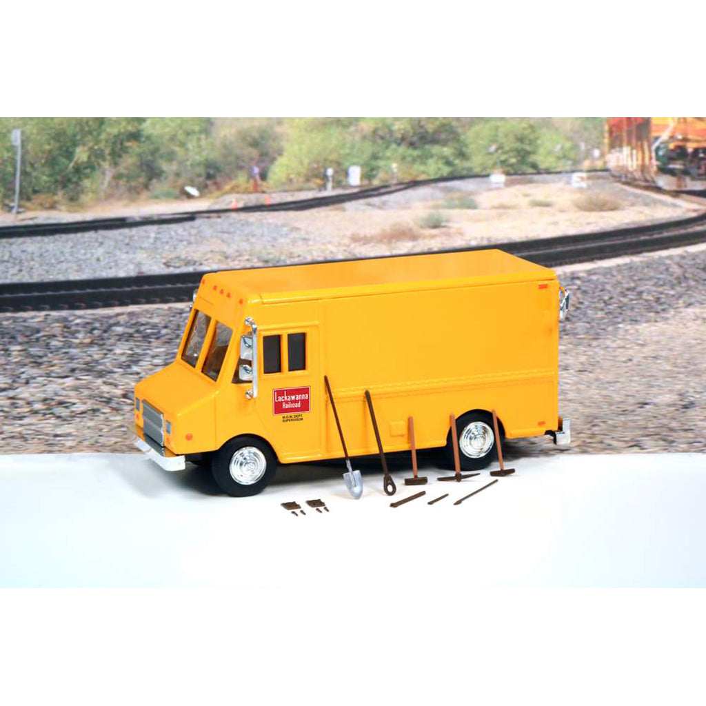 Grumman Step Van "Delaware, Lackawanna & Western Railroad" (Orange) w/Accessories