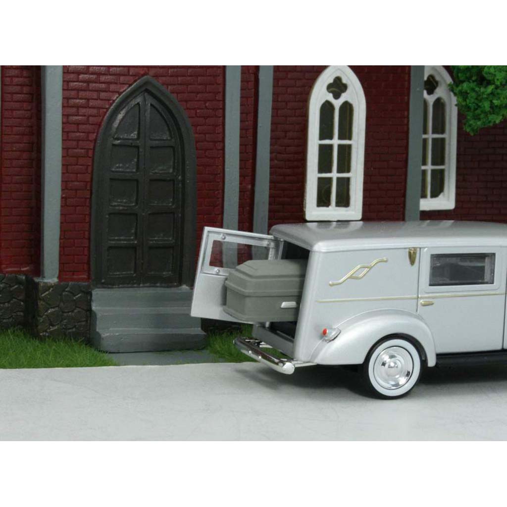 1937 Studebaker Hearse w/Casket "Preston Funeral Home" (Silver)