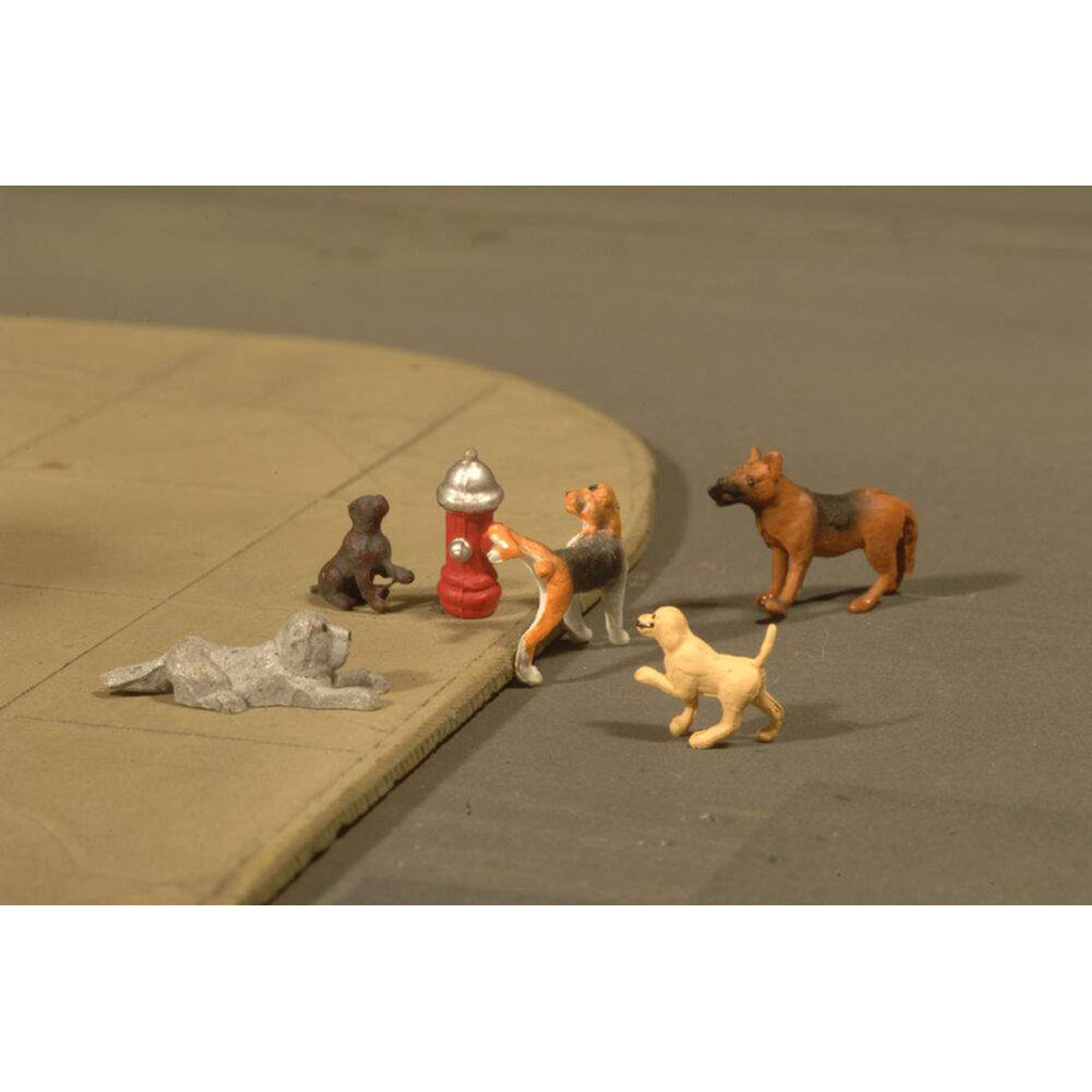 O-Gauge Dogs w/Fire Hydrant (6)