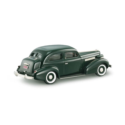 1937 Buick Special 2-Door Touring Sedan M-48 (Coronary Green)