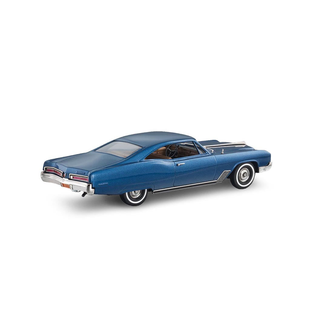1967 Buick Wildcat 2-Door Hard Top (Blue Mist Poly)