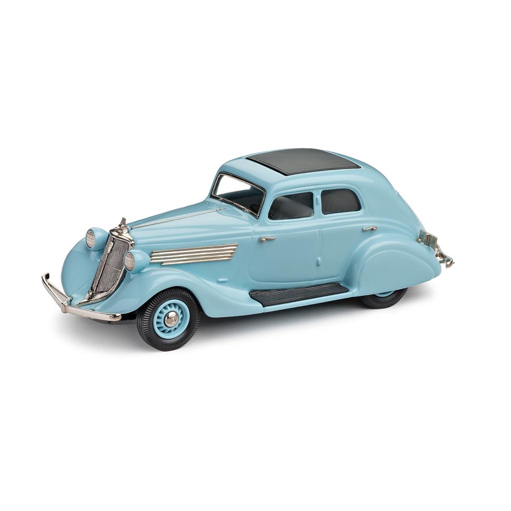 1934 Studebaker Commander Land Cruiser Sedan (Bruce Light Blue)