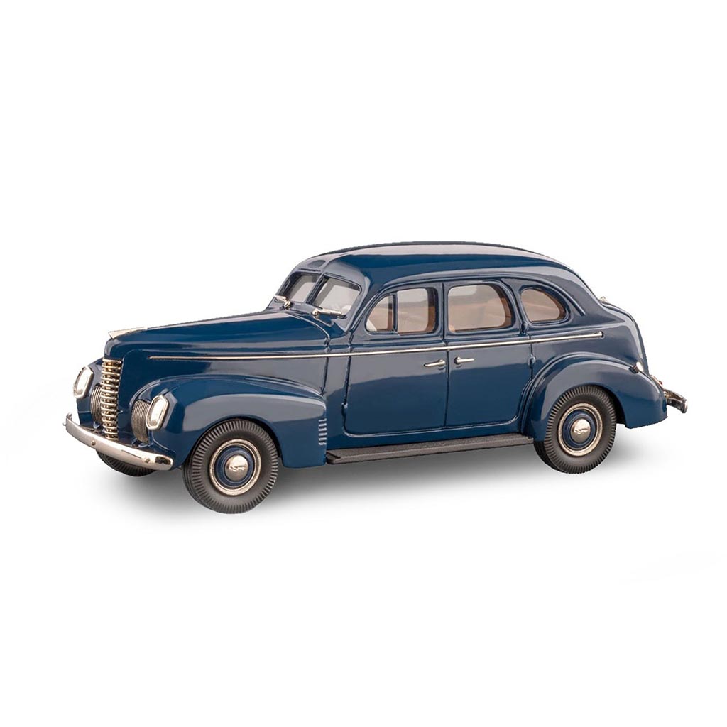 1939 Nash Ambassador Eight 4-Door Fastback Sedan (Dark Blue)