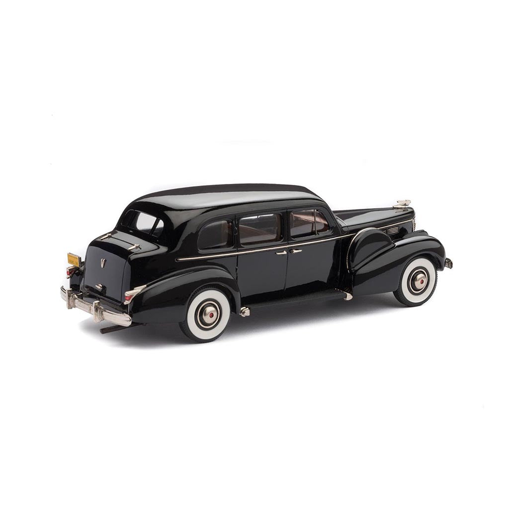 1938 Cadillac Imperial Sedan Limousine (Black)