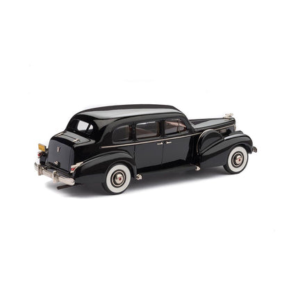 1938 Cadillac Imperial Sedan Limousine (Black)