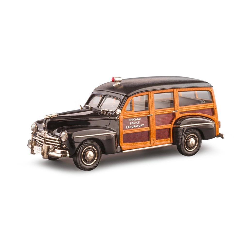 1948 Ford V-8 Woody Station Wagon "Chicago Police Dept" (Black)