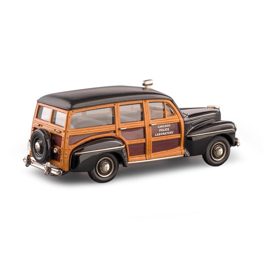 1948 Ford V-8 Woody Station Wagon "Chicago Police Dept" (Black)