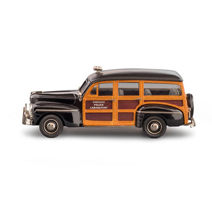 1948 Ford V-8 Woody Station Wagon "Chicago Police Dept" (Black)