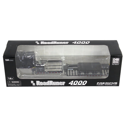 Model trailer in packaging with 'RoadRuner 4000' branding on a white background