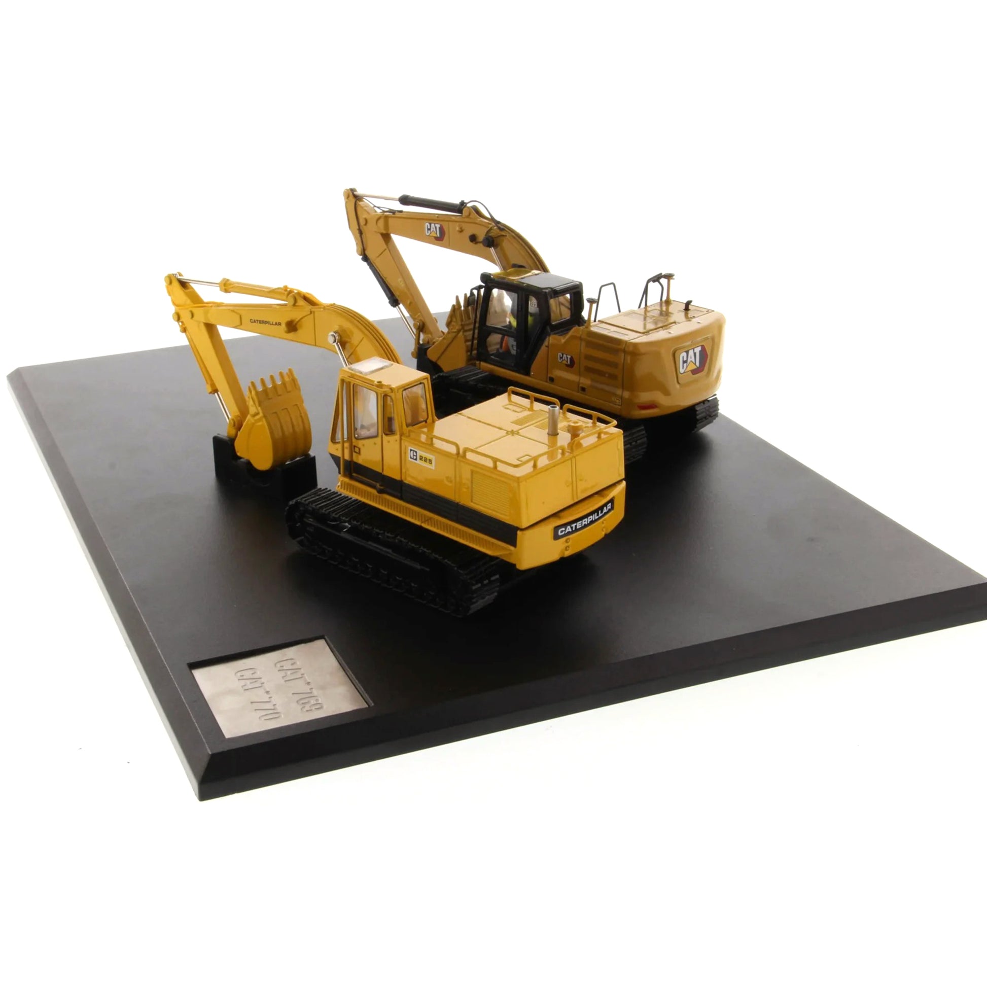 Model of a Caterpillar excavator on a black platform with a white background