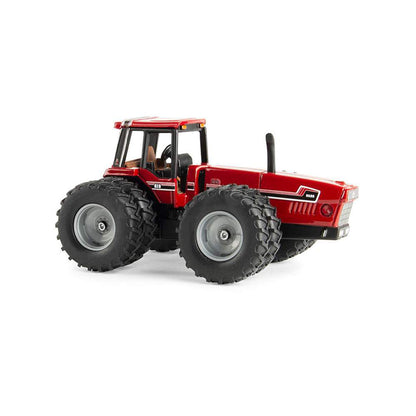 International 6588 2+2 Tractor w/Duals