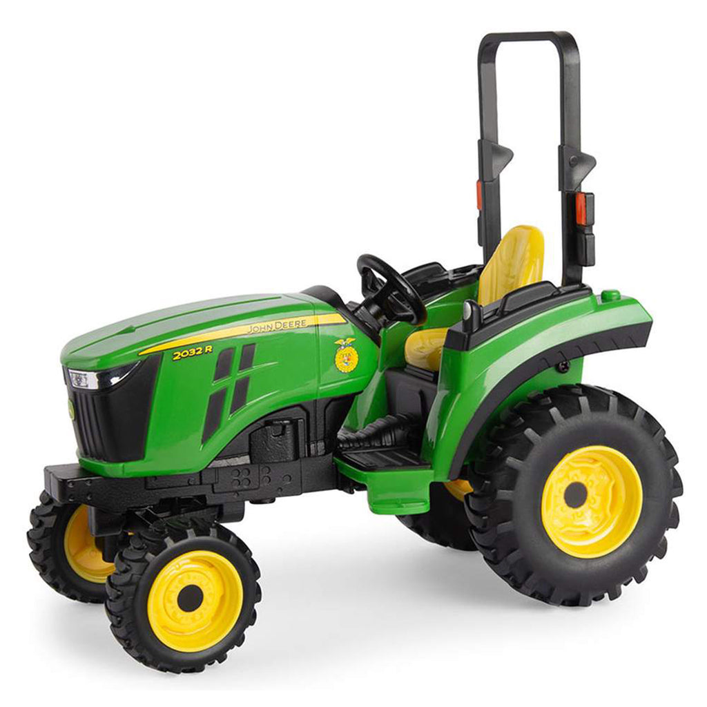 John Deere 2032R Tractor w/FFA Logo