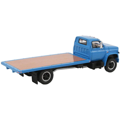 1975 GMC 6000 Medium-Duty Flatbed Truck (Blue)