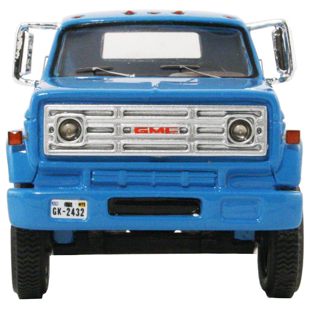 1975 GMC 6000 Medium-Duty Flatbed Truck (Blue)