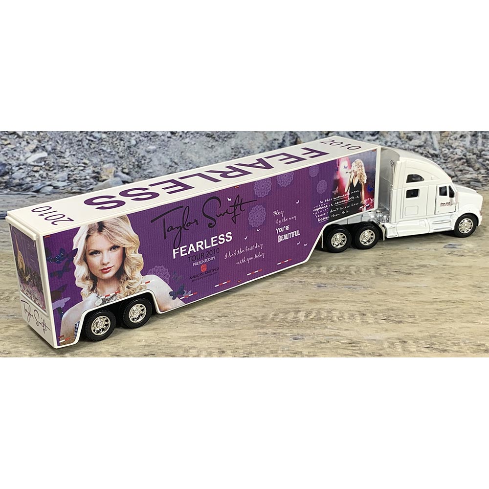 Kenworth T700 w/Moving Van Trailer "Stage Call Specialized Transportation - Taylor Swift - Fearless Tour 2010 - Version 2"