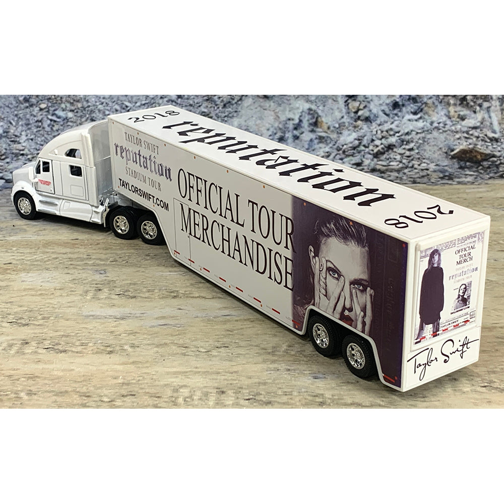 Kenworth T700 w/Merch Sales Trailer "Upstaging Inc. - Taylor Swift - Reputation Tour 2018 - Merch Trailer"