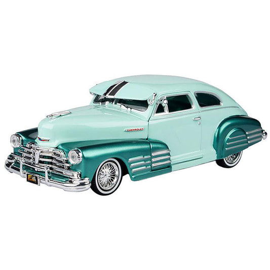 1948 Chevy Aerosedan Fleetline Lowrider (Pastel Green/Green Metallic)