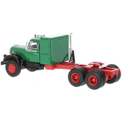 1955 Diamond T 921 Sleeper Conventional Tractor (Green/Black)