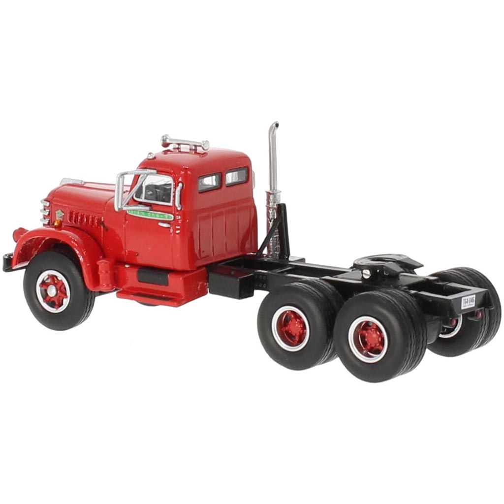 1955 Diamond T 921 Day-Cab Conventional Tractor (Red)