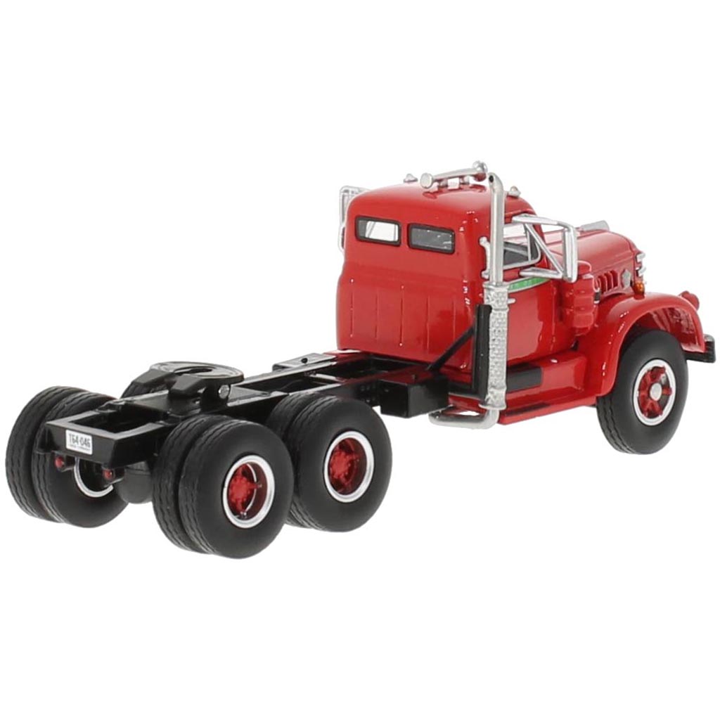 1955 Diamond T 921 Day-Cab Conventional Tractor (Red)