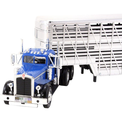 Kenworth 525 w/Livestock Trailer