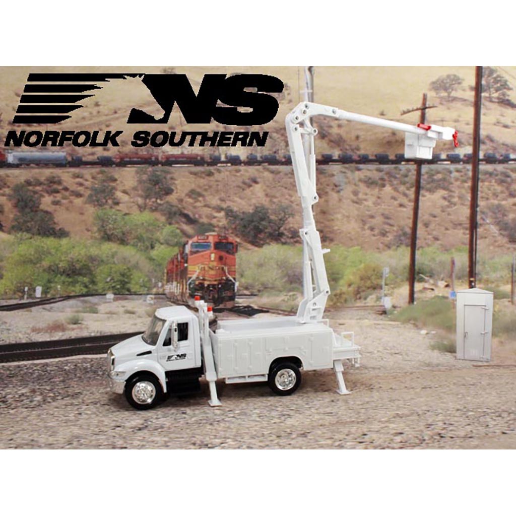 International Bucket Truck "Norfolk Southern Railway"