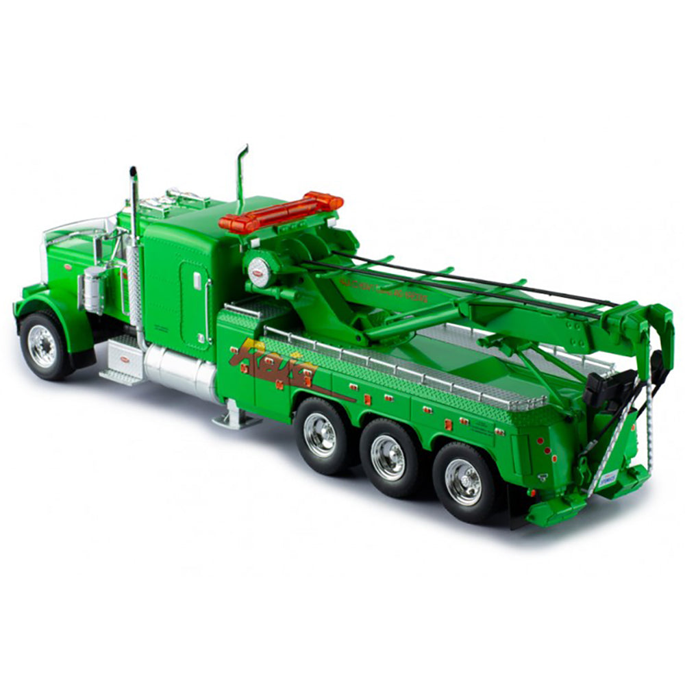 1980 Peterbilt 359 Tow Truck (Green)