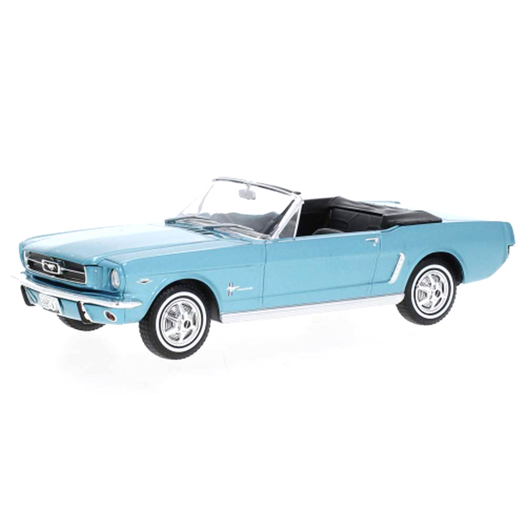 1965 Ford Mustang 2-Door Convertible (Light Blue)