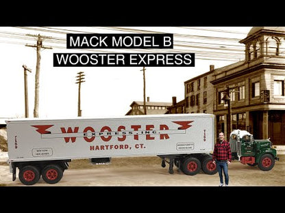 Mack B-61 w/40' Vintage Dry Van Trailer "Wooster Express Inc." (Green)