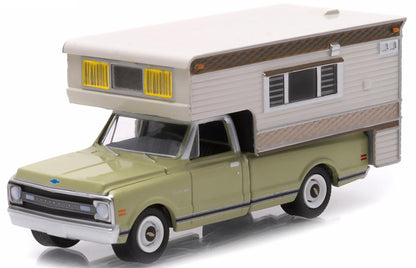 1969 Chevrolet C-10 w/Large Camper (Green/White)