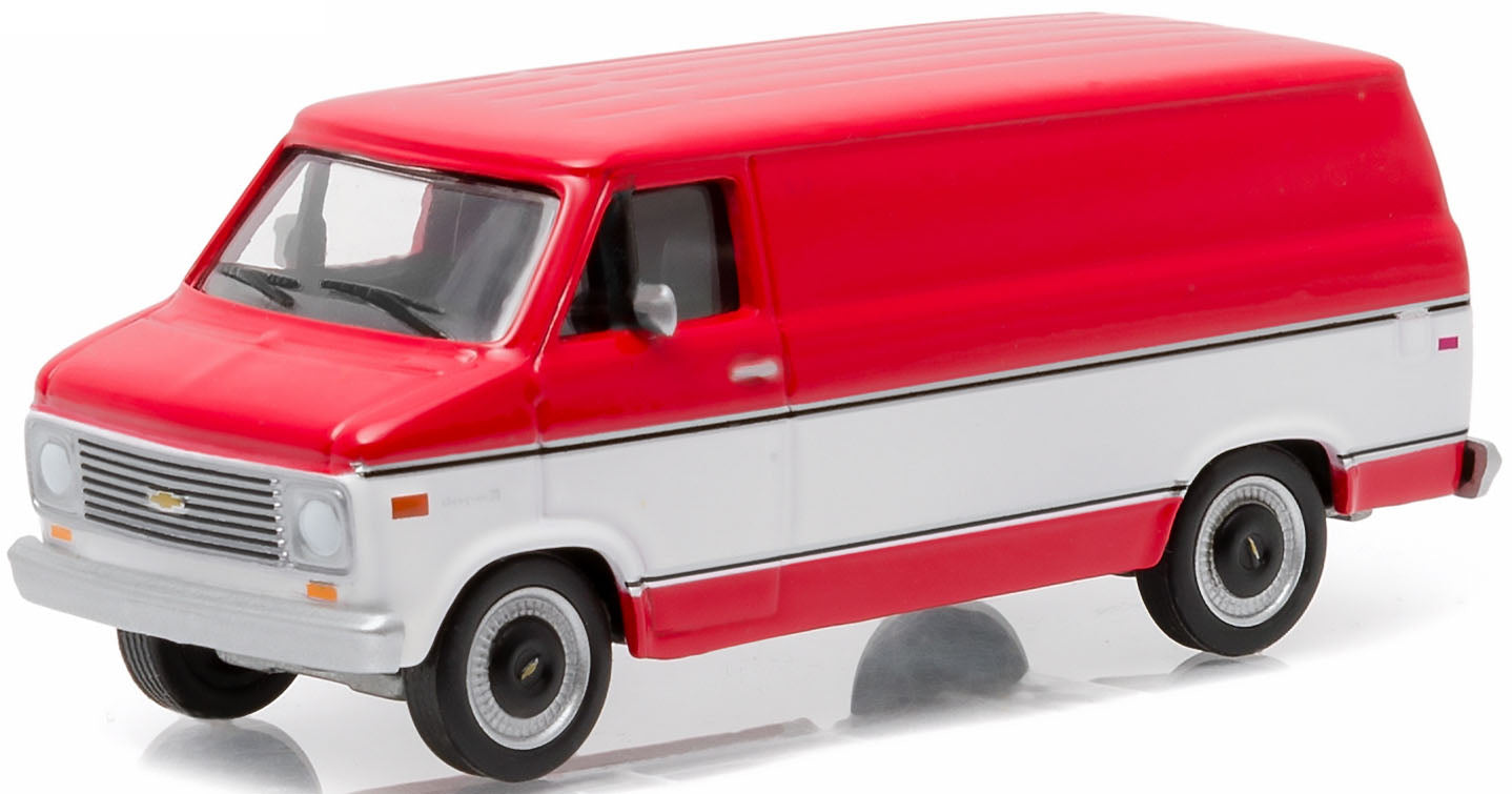 1976 Chevy G-20 Van (Red/White)
